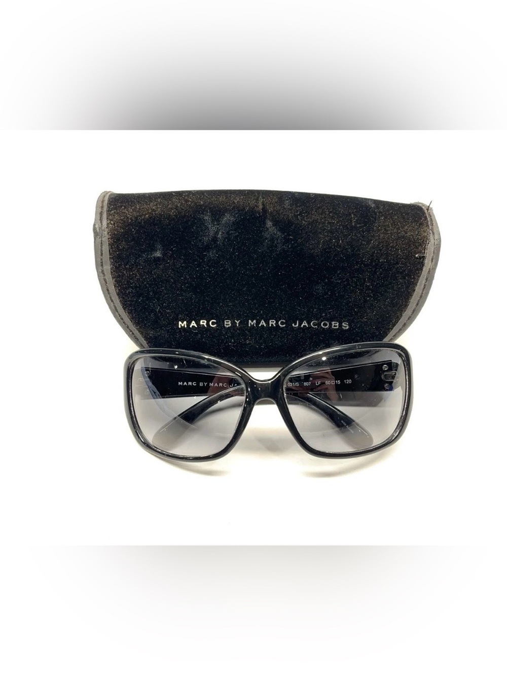 Marc by Marc Jacobs Black Oversized Square Sunglasses with Gradient Lenses